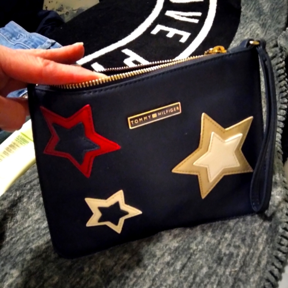 Tommy Hilfiger Clutch/ wristlet